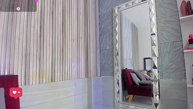 แชท XXX สดของ BriannaChelsea