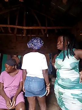 holygrail001 现场XXX聊天