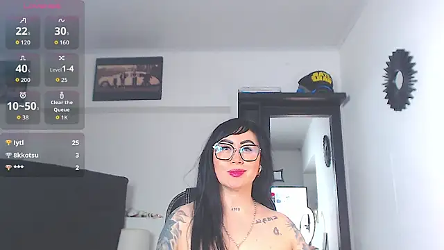 Vicky_hotmilf Adlı Modelin Canlı XXX Sohbeti
