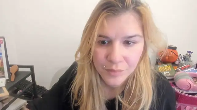 new_but_cute live XXX chat