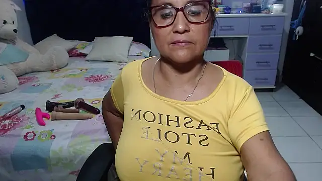 pervert_mommy_ live XXX chat