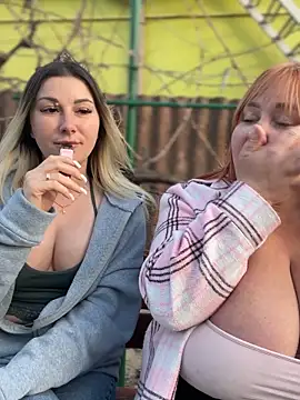 Pertunjukan Kamera Web SweetCuteGirls1023