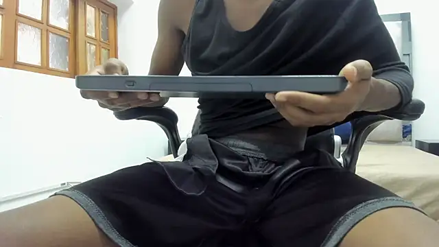 khris__evans Chat XXX live