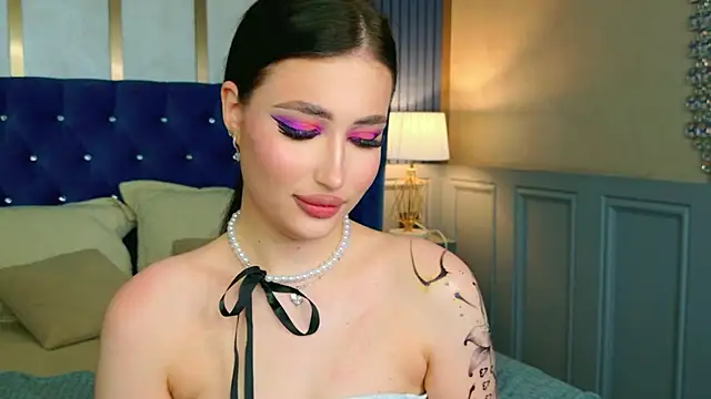 XXX chat uživo modela EmmaLawrens