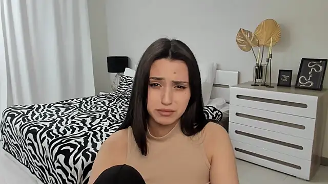 Jasmine_Stewart Chat XXX live