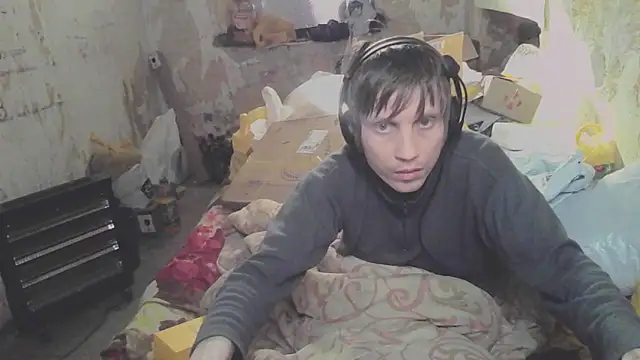 Chat +18 de makarov1993 ao vivo