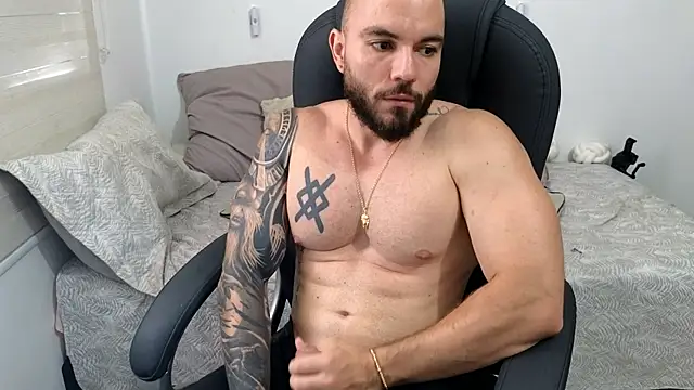 Онлайн чат XXX Isaac_Carter