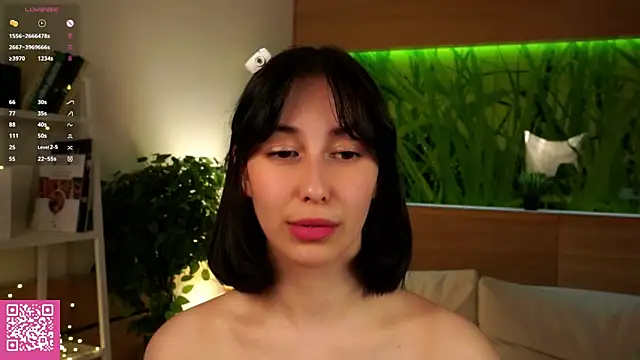 JuleeSamec Chat XXX in diretta