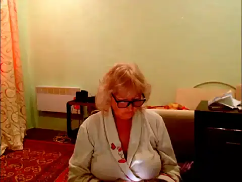 Natali7634 Adlı Modelin Canlı XXX Sohbeti