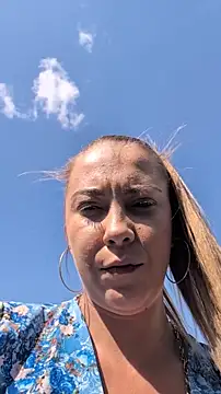 Risky_girl23_n Webbikameraesitys