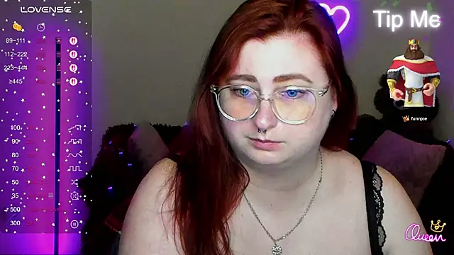 دردشة Alicia_love00 الجنسية المباشرة