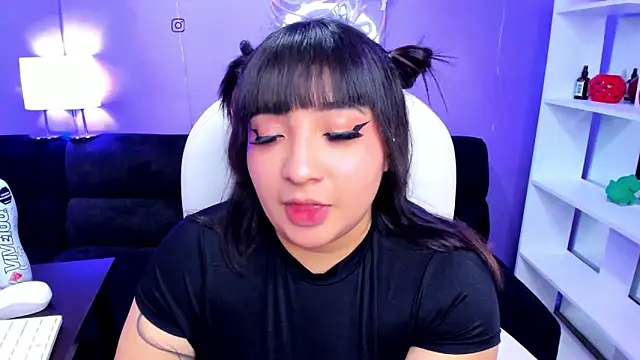 Emma_monserrat's Live XXX Chat