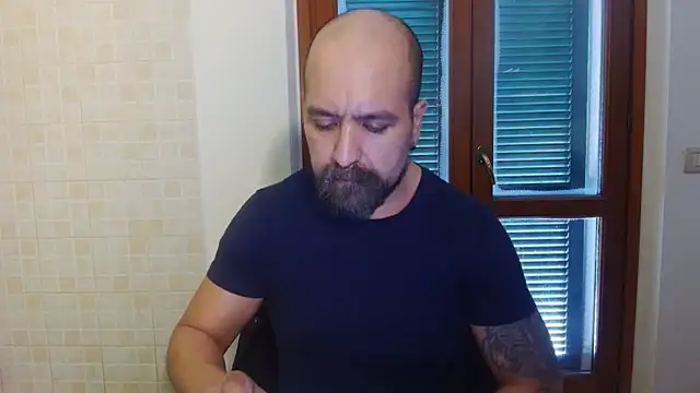 AMIRDIB2025 Webcam show