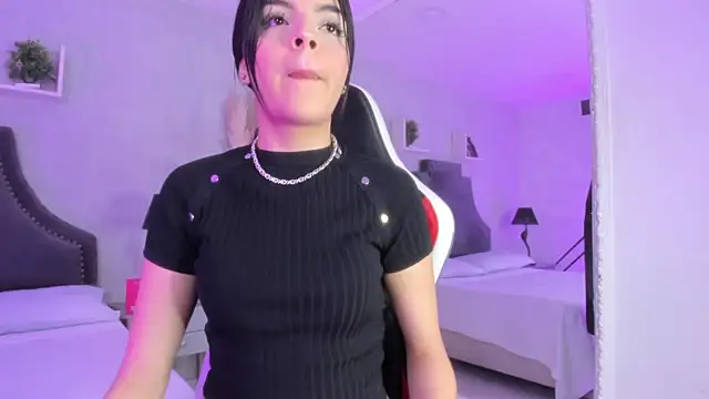 KarelyMitchel – Live XXX-chat