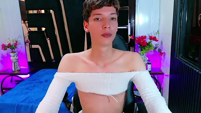 Stefany_PiInk – Naživo XXX chat