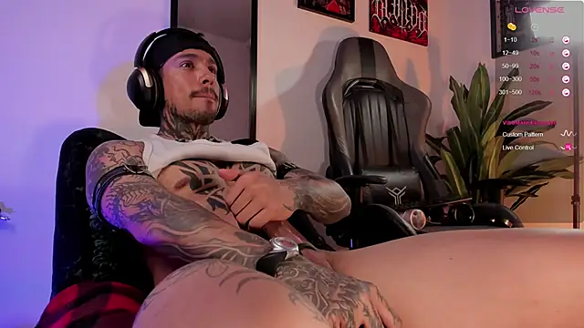 Вебкам-шоу TigerStripes1_