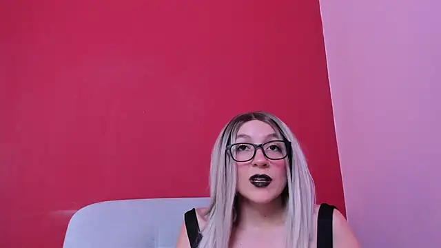 Kate_bunny_ Adlı Modelin Canlı XXX Sohbeti