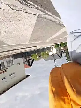 Show modela HornyTeacher1987 na web-kameri