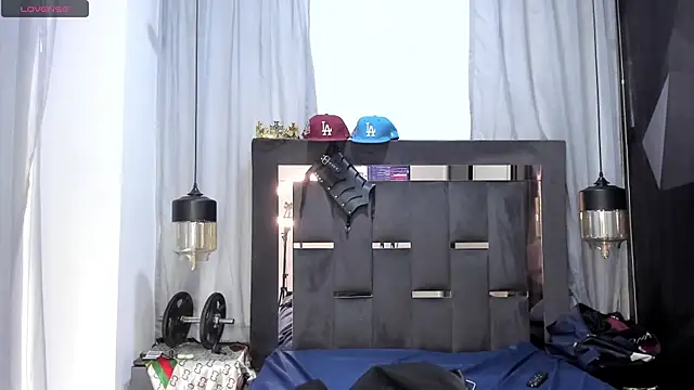 HunterHeat_ Live XXX-Chat