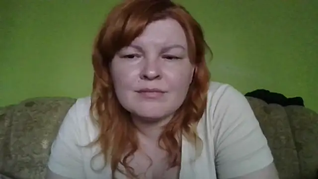 Show modela KrisryOxNikss na web-kameri