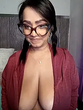 Chat XXX ao vivo de Yameil