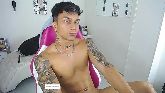 Leonard_Price Show Webcam