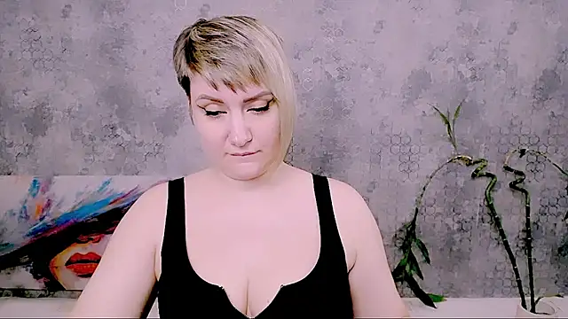 Djullia: απευθείας συνομιλία ΧΧΧ