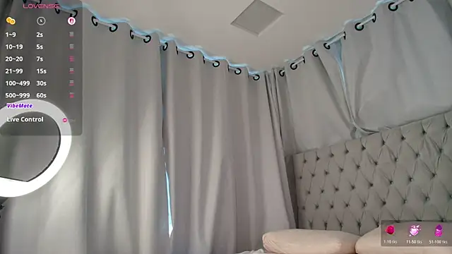 XXX chat uživo modela Skinny_Alice