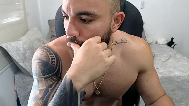 Isaac_Carter Show Webcam