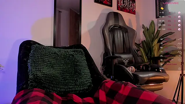 TigerStripes1_ live XXX chat