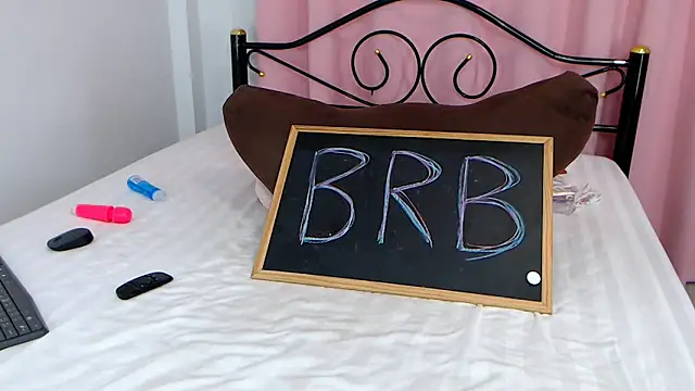 Chat +18 de marleekai ao vivo