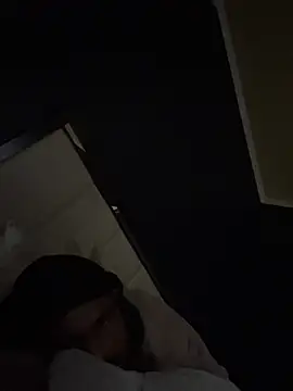 dingoding élő XXX-chatje