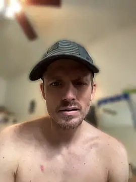 KBONE36 Show in webcam