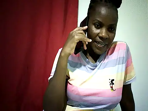 Pierra77's Live XXX Chat