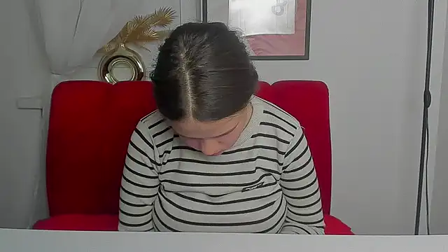 AdeleCruz Chat XXX live