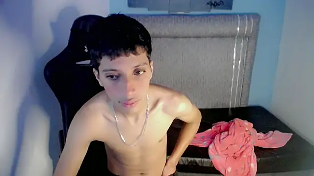 XXX chat uživo modela Yei_lee_