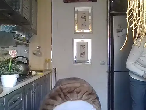 دردشة Baby-Matilda الجنسية المباشرة