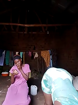 Chatroom XXX en direct de holygrail001