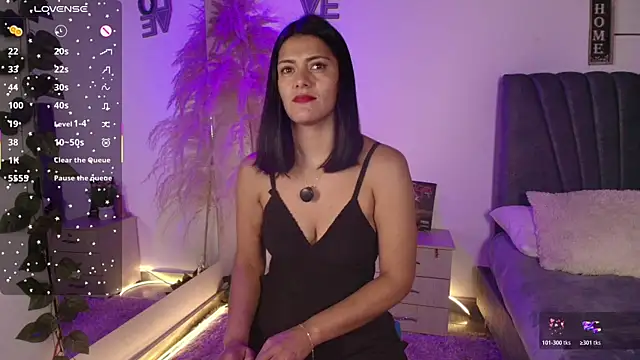 miaoconell's Live XXX Chat