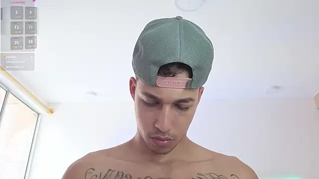 orionblaze69_ élő XXX-chatje