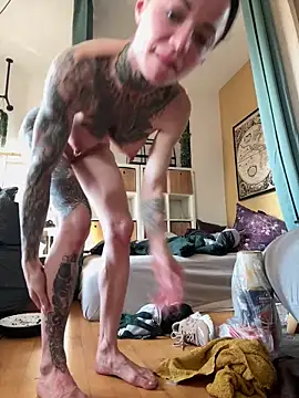 SkinnyLillyn Webbikameraesitys