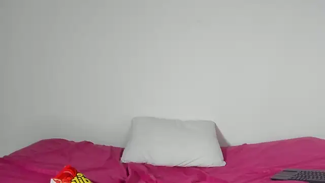 Chat XXX en directo de Dio__morningstar