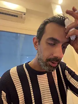 แชท XXX สดของ BluishGnostic