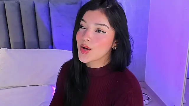 دردشة EmmaBlossom الجنسية المباشرة