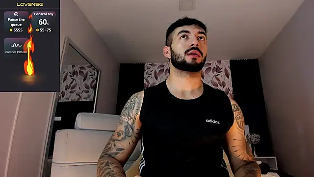 MarkWalker__ Adlı Modelin Web Kamerası Şovu