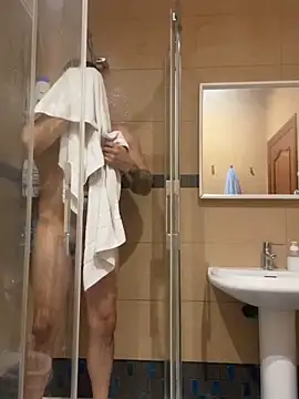 alexandeerr1986 Show in webcam