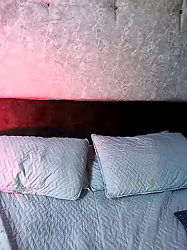 Isis_Moonnn Webbikameraesitys