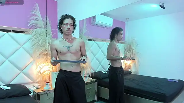 Show de AngeloRoush na webcam