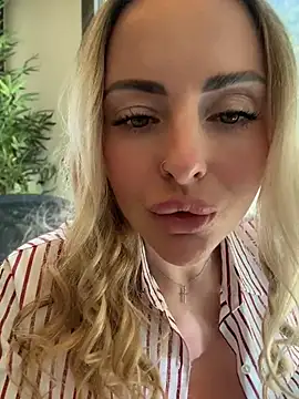 EmaSalis – webcam-show