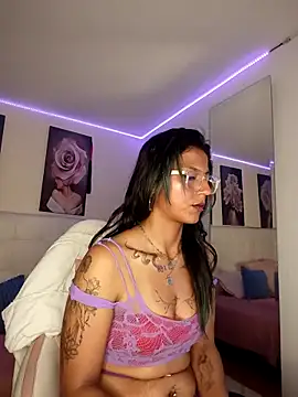 Pertunjukan Kamera Web SamathaMay